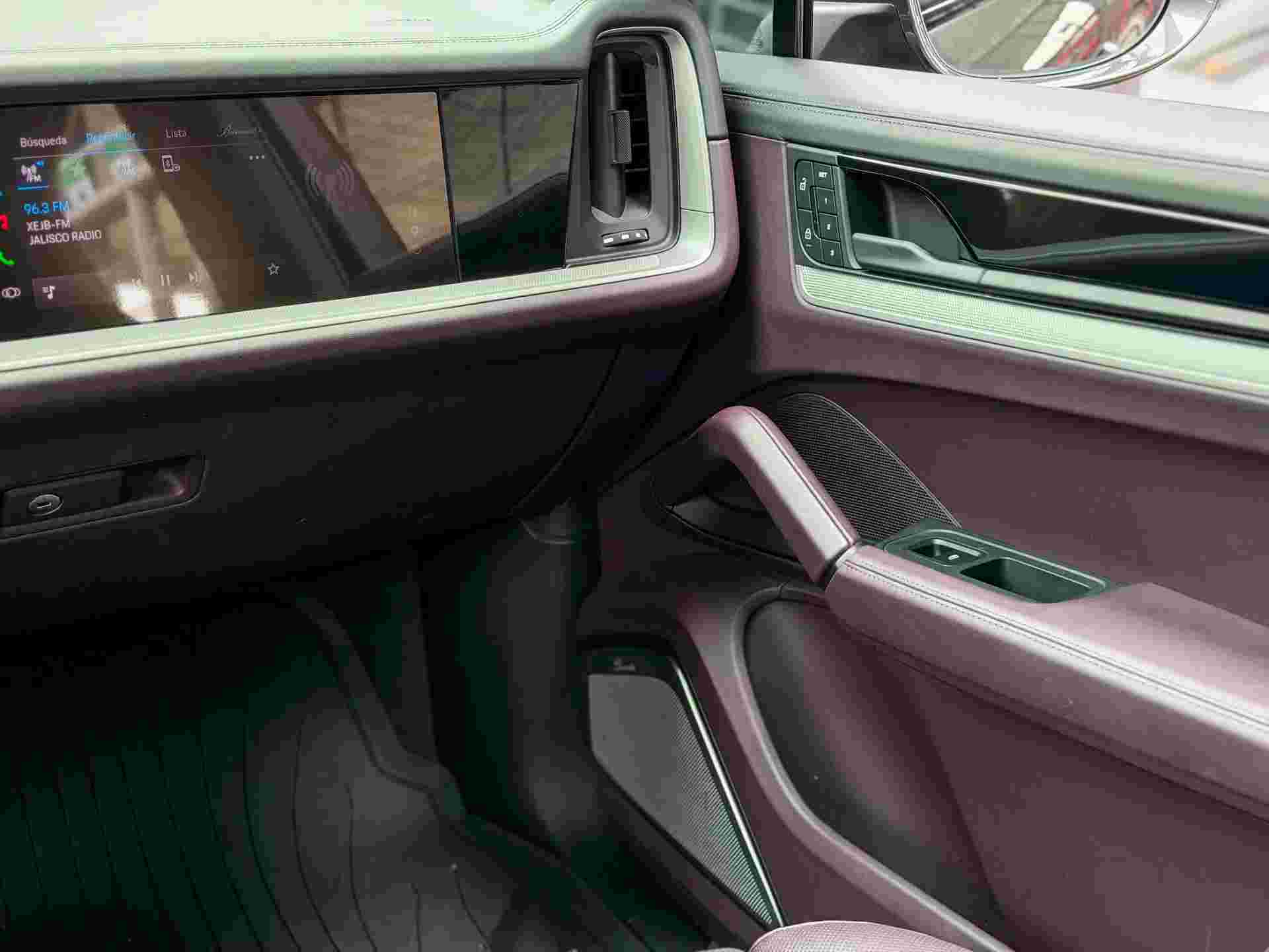 Thumbnail 13