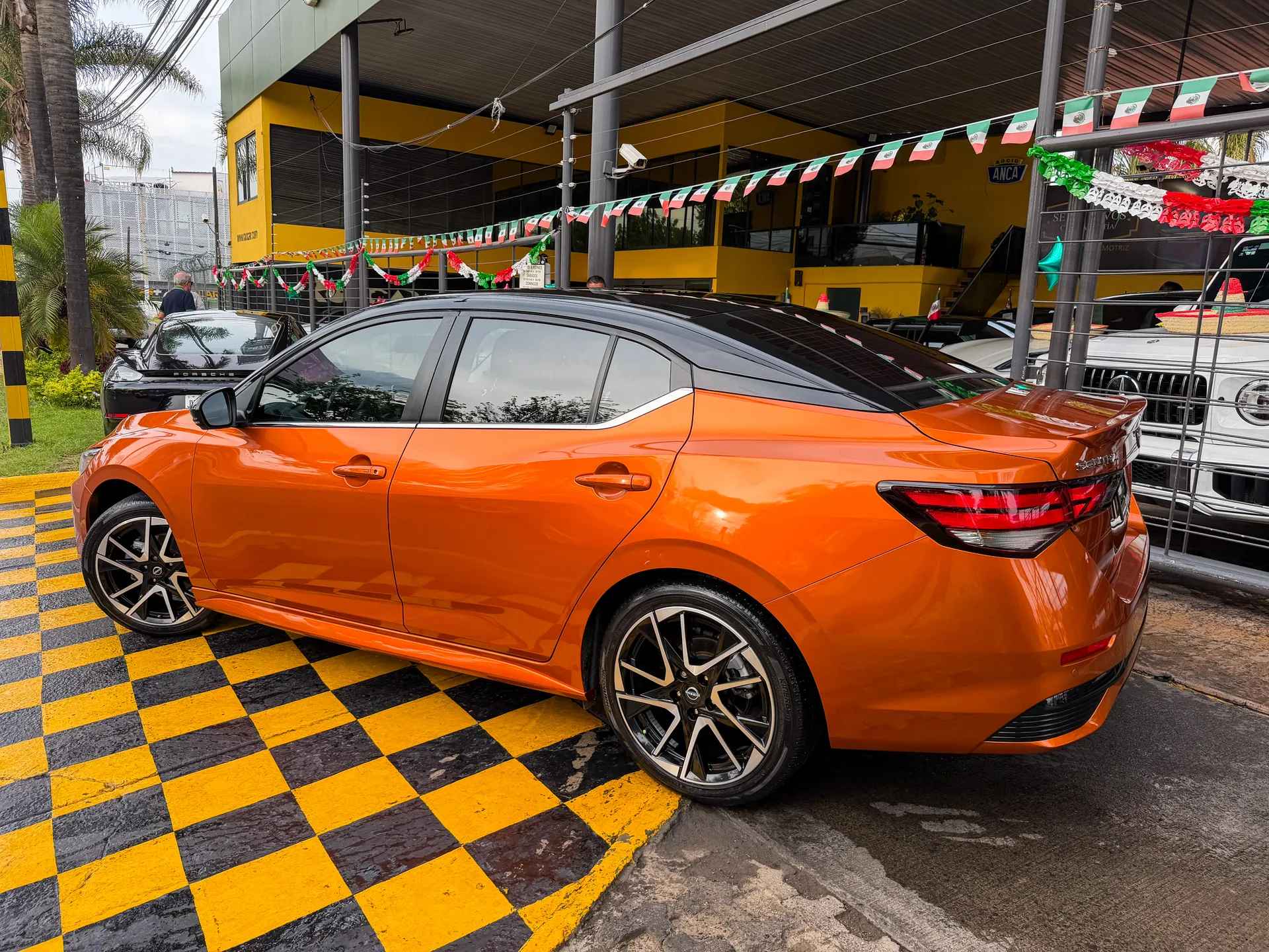 Car image 6